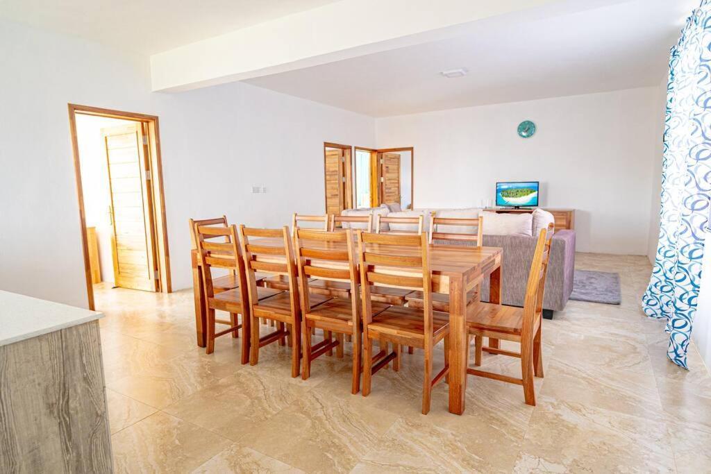 Lotus Lane Apartments Grand Bay Εξωτερικό φωτογραφία